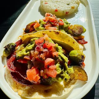 L Veggie Tacos